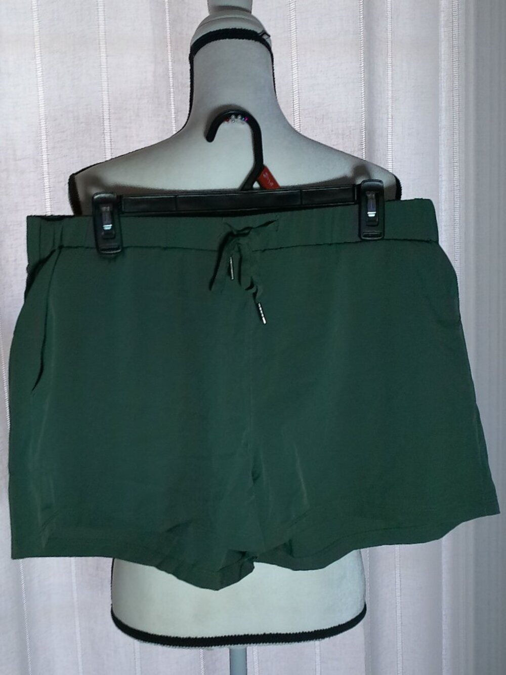 KYODAN NWOT Wide Elastic Waist w/Functioning Tie Evergreen Shorts w/Pockets XL